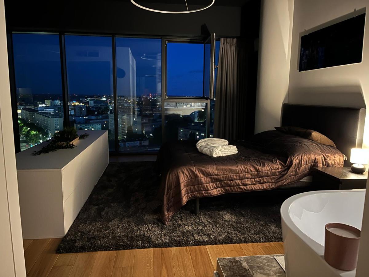 שצ'צ'ין Hanza Tower - Luxurious Apartment 60M2 - 15Th Floor City View מראה חיצוני תמונה