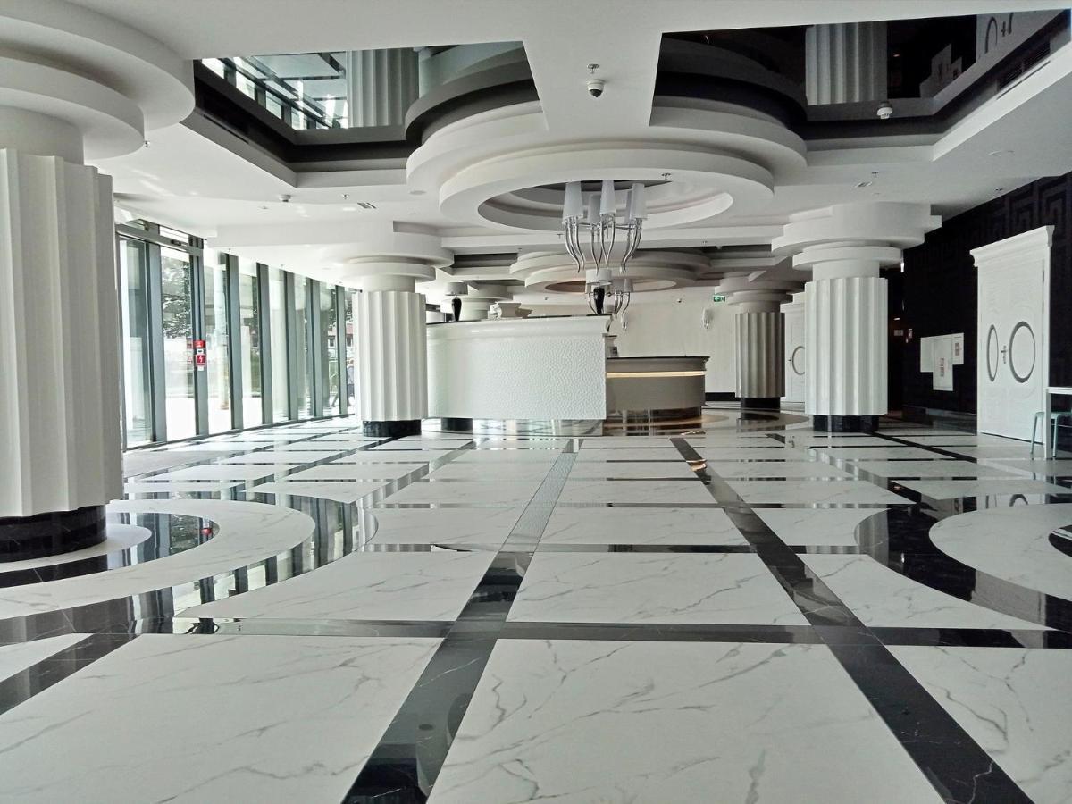 שצ'צ'ין Hanza Tower - Luxurious Apartment 60M2 - 15Th Floor City View מראה חיצוני תמונה